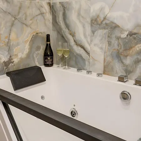 Tbs 204 - Prestigious Near Champs-elysees Paris