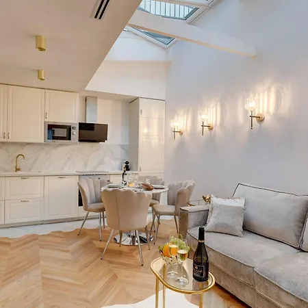 Tbs 204 - Prestigious Near Champs-elysees Apartmán *